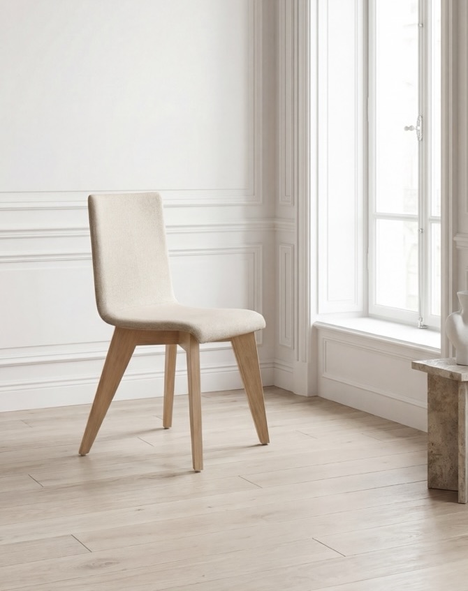Jinx Side Chair - Wooden - Upholstered in a warm contemporary interior