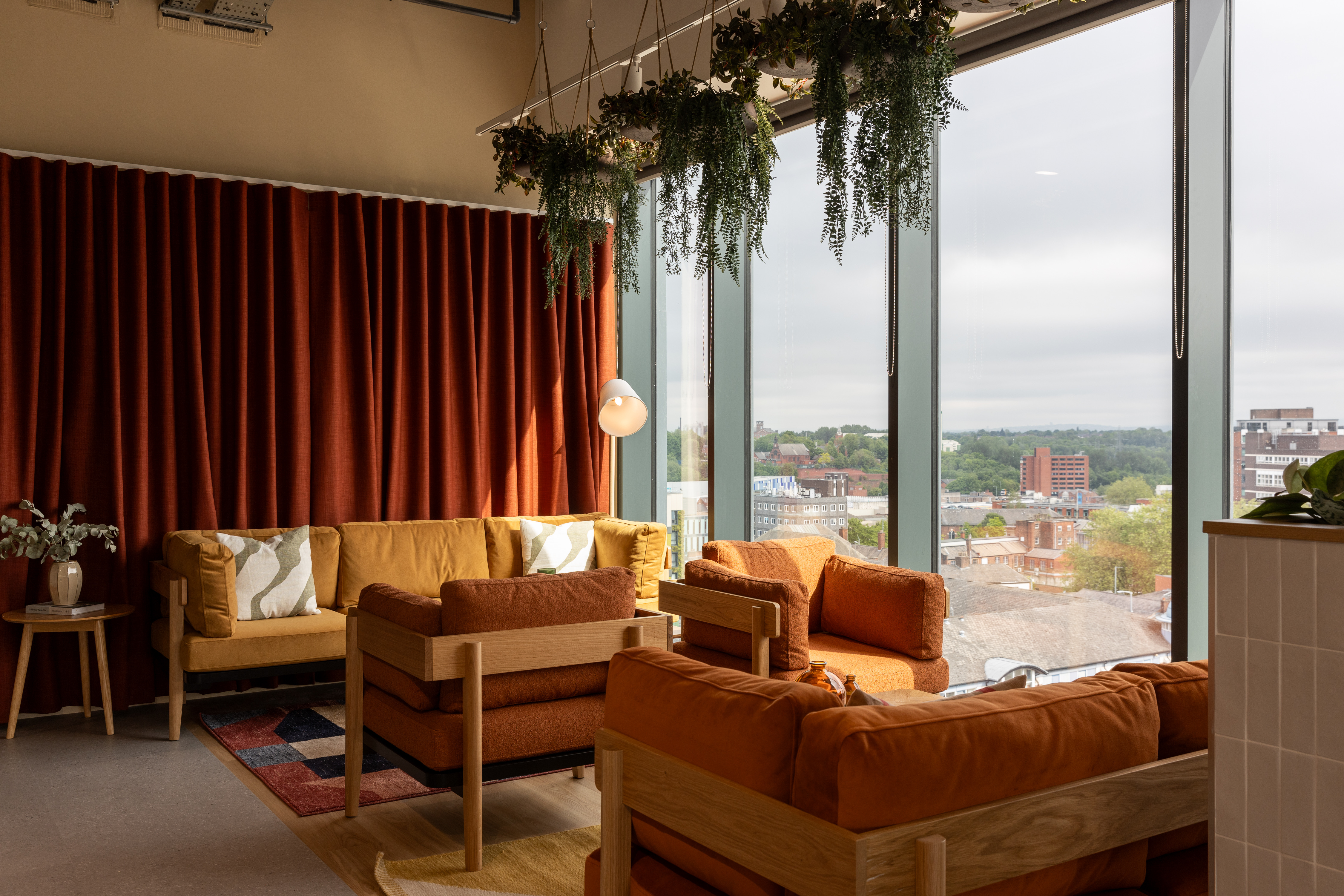 Office & Commercial Sofas